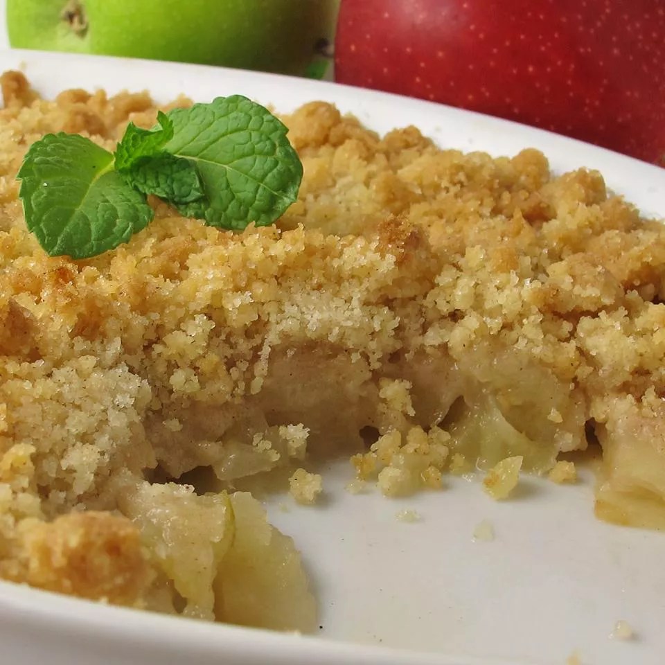 Ultimate Apple Crisp Recipe: Delicious & Effortless!