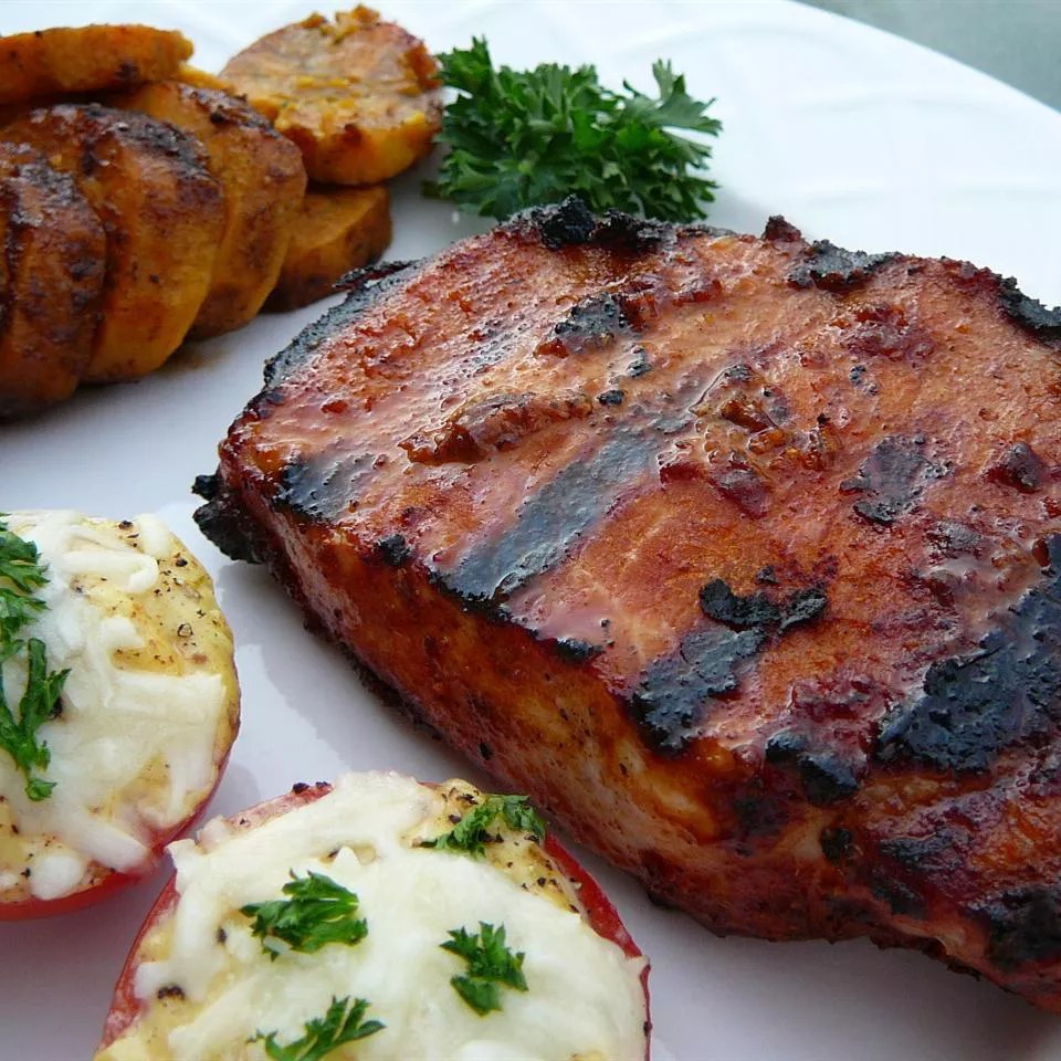 Grilled Pork Chops – The Ultimate Smoky Delight!