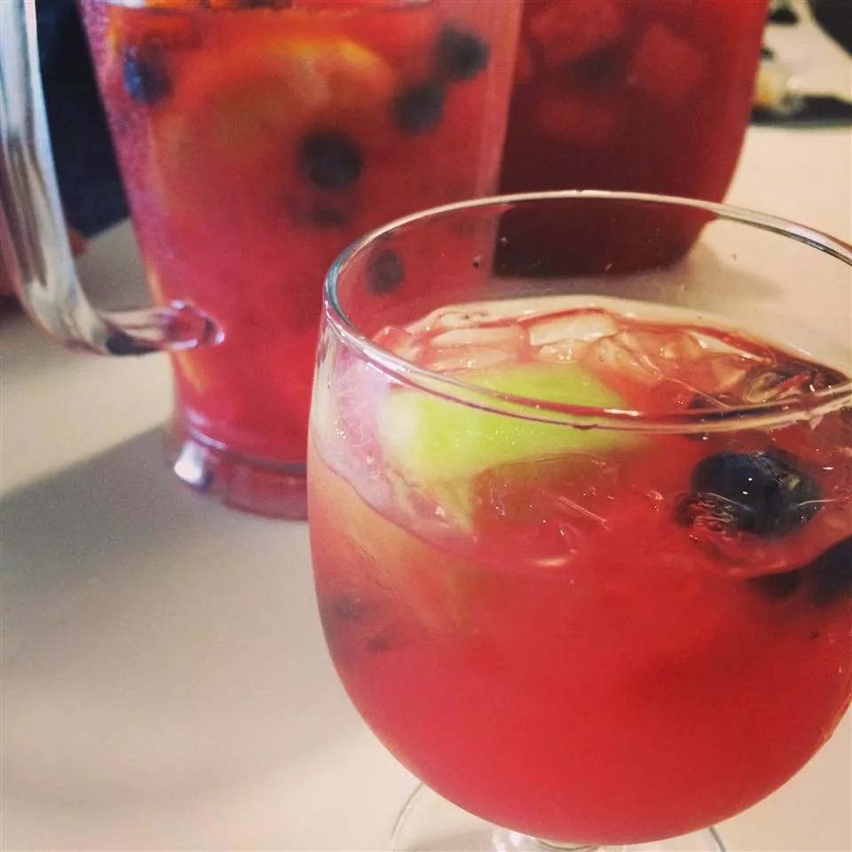 Fruity and Refreshing Watermelon Sangria Recipe!