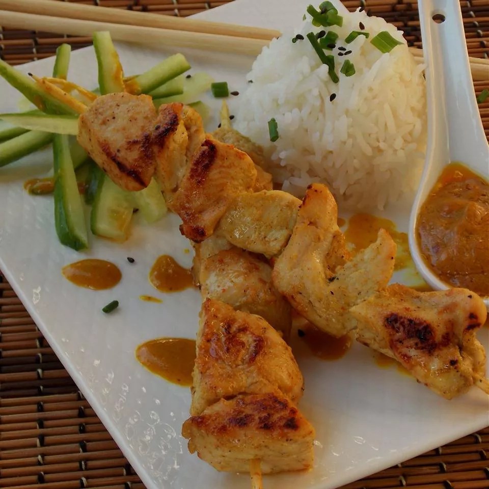 Mouthwatering Chicken Satay: Irresistible Peanut Sauce