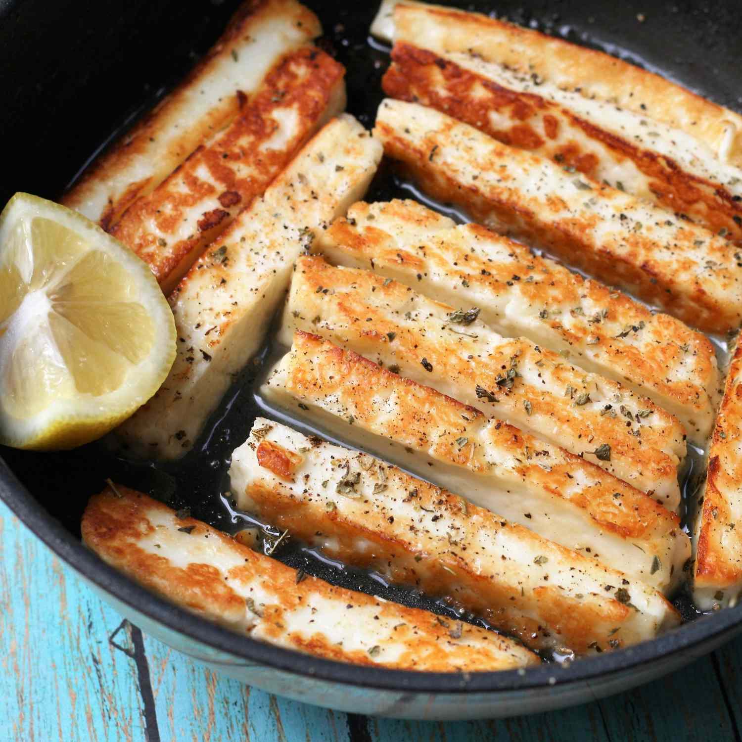 Halloumi: The Ultimate Meat-Free Protein for Your Dinner Rotation
