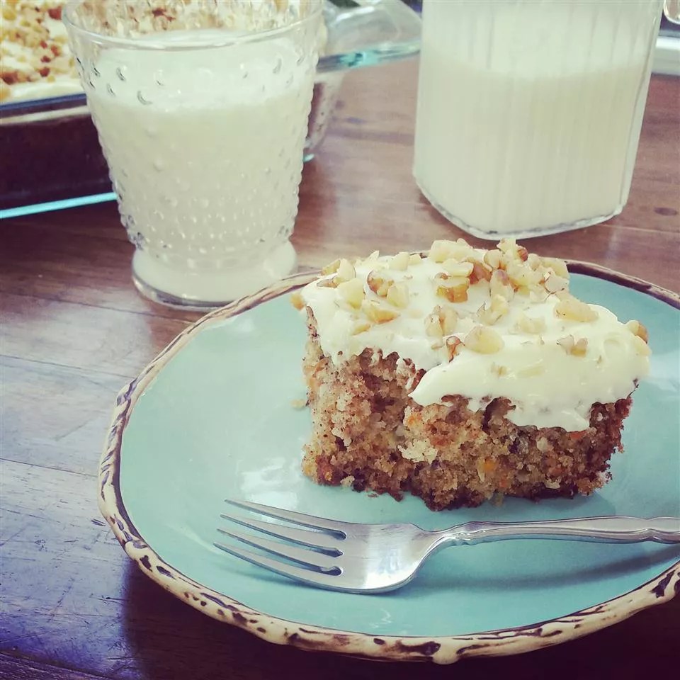 Ultimate Carrot Pineapple Cake: A Moist and Irresist