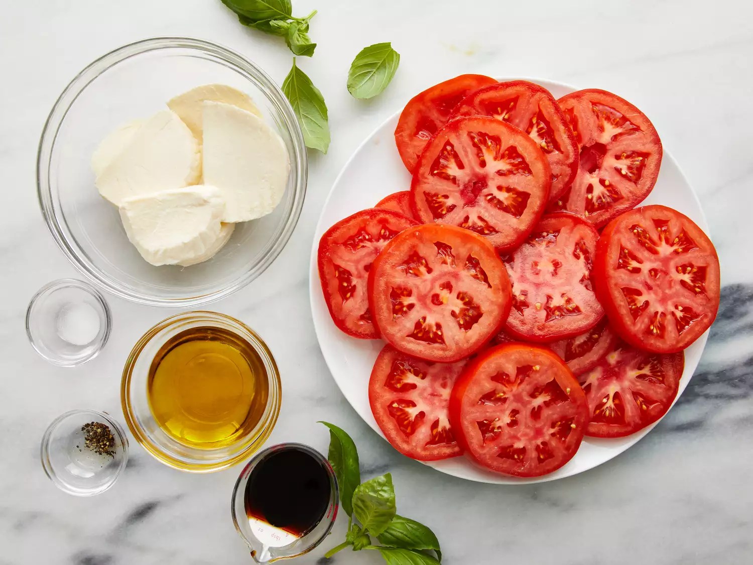 Unleash Your Inner Foodie: Sumptuous Tomato Mozzarella