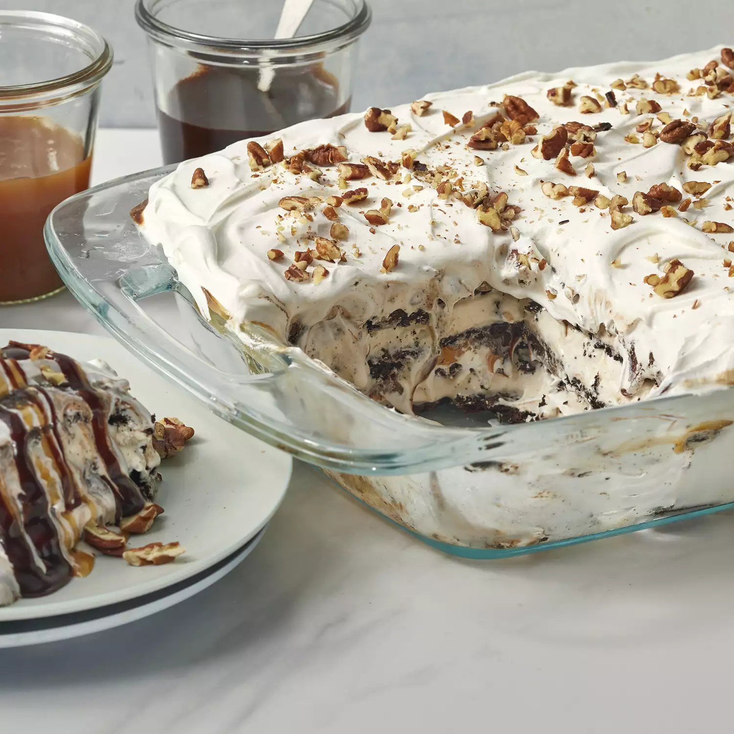 Unbelievably Delicious Ice Cream Cake Recipe!