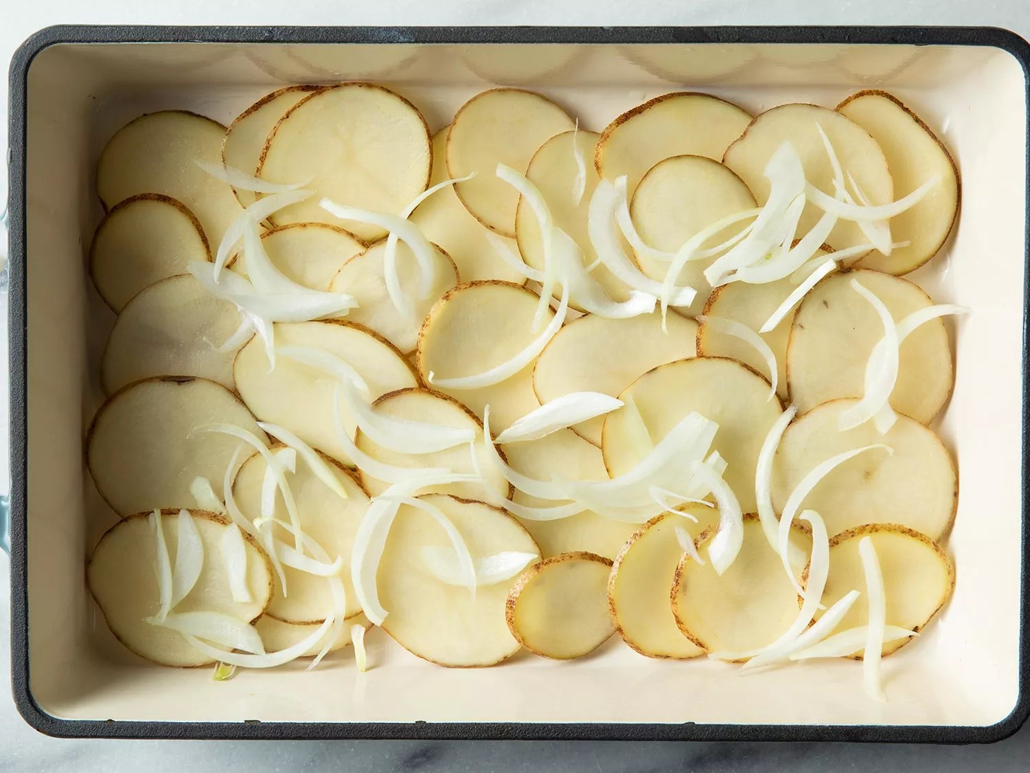 Unbelievably Creamy Divine Scalloped Potatoes!