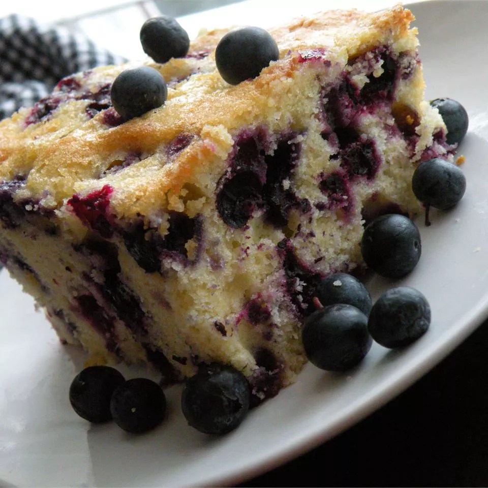Irresistible Blueberry Bliss Cake