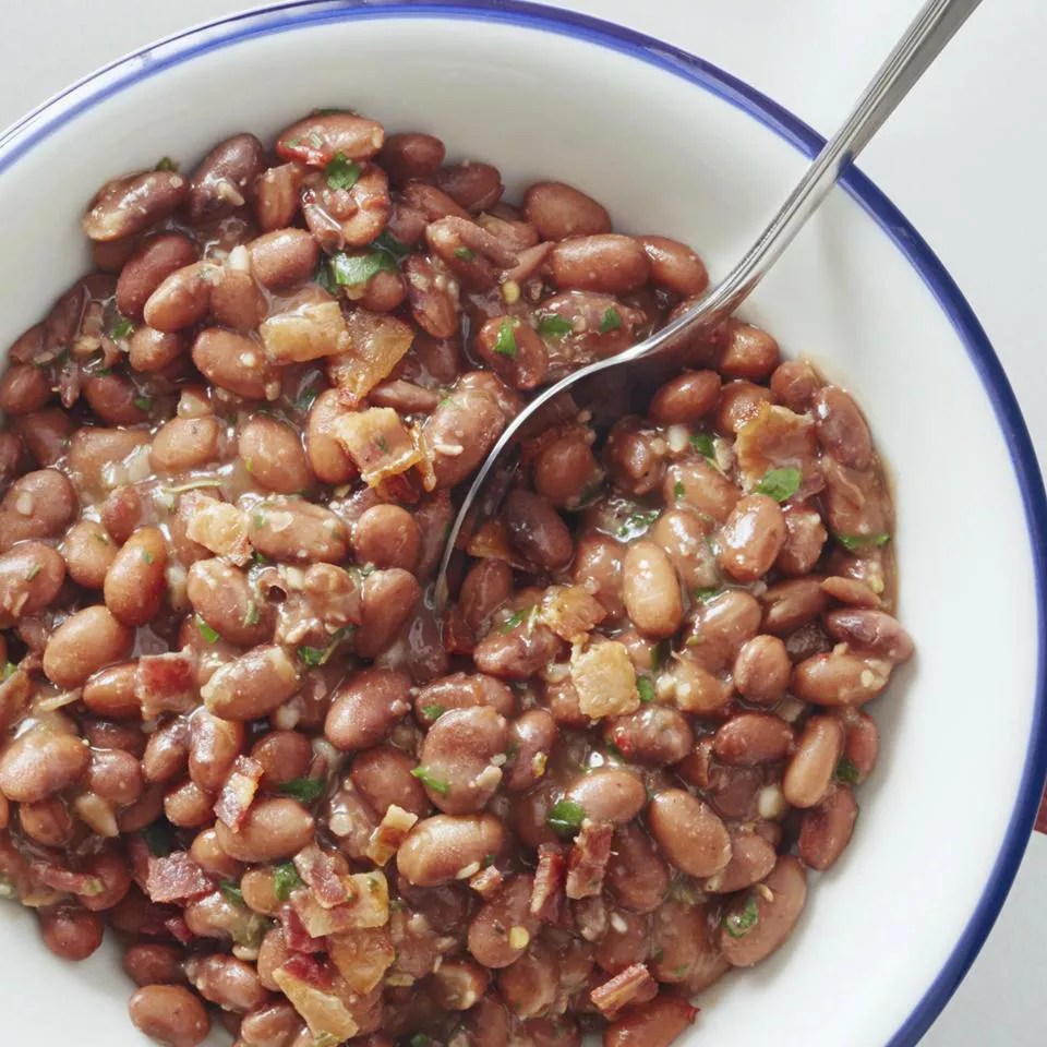 Savory Bacon and Bean Delight: A Culinary Masterpiece!