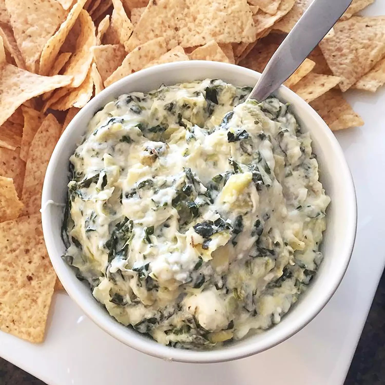 Cheesy Spinach Artichoke Dip: Irresistible and Easy