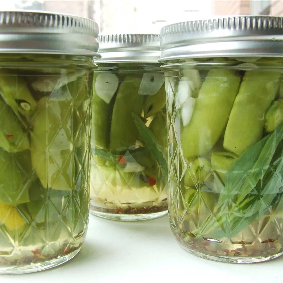 The Ultimate Sugar Snap Pickled Pea Recipe!