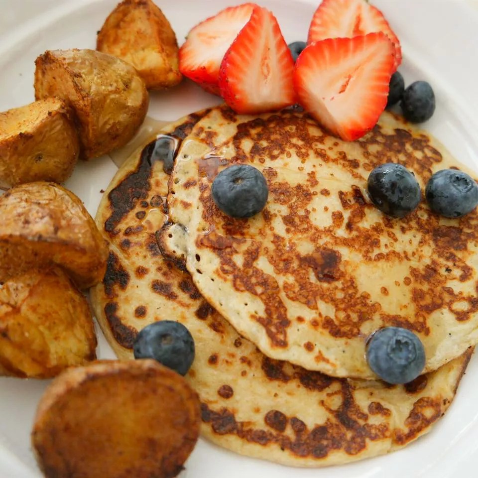 Ultimate Fluffy Pancake Recipe: Surprise Ingredient!