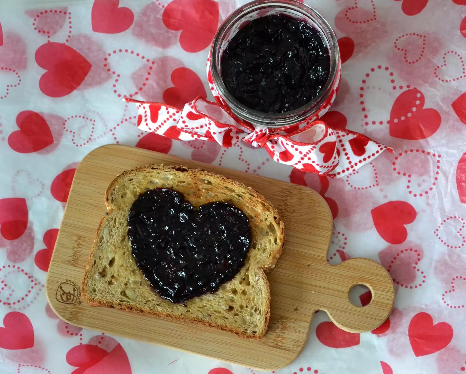 Deliciously Simple Blueberry Jam Recipe