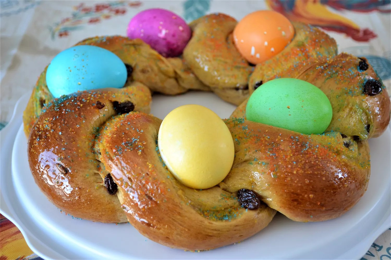 Irresistible Easter Delight: Braided Bread Recipe