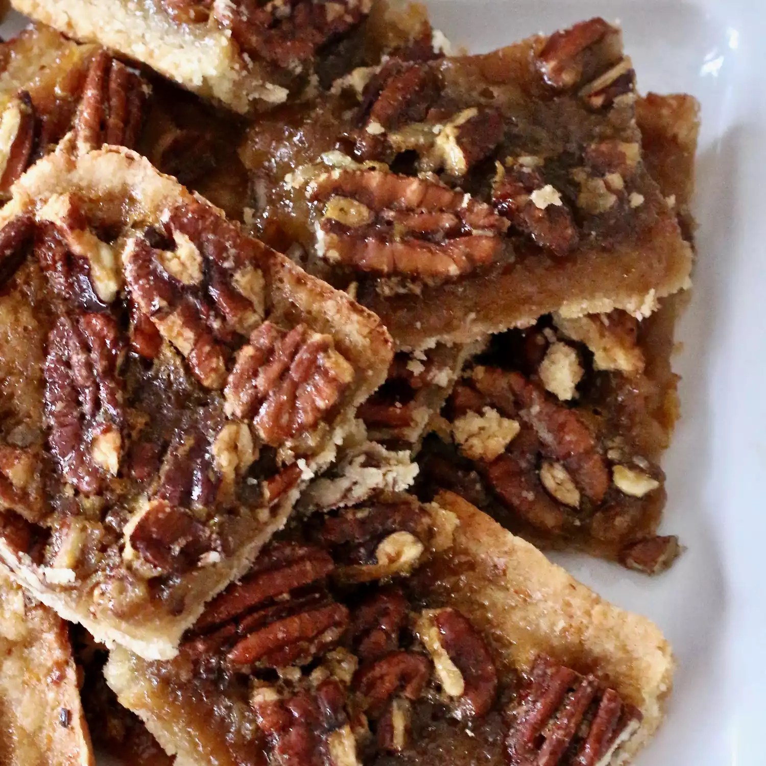 Irresistible Maple Pecan Shortbread Recipe: A True Del