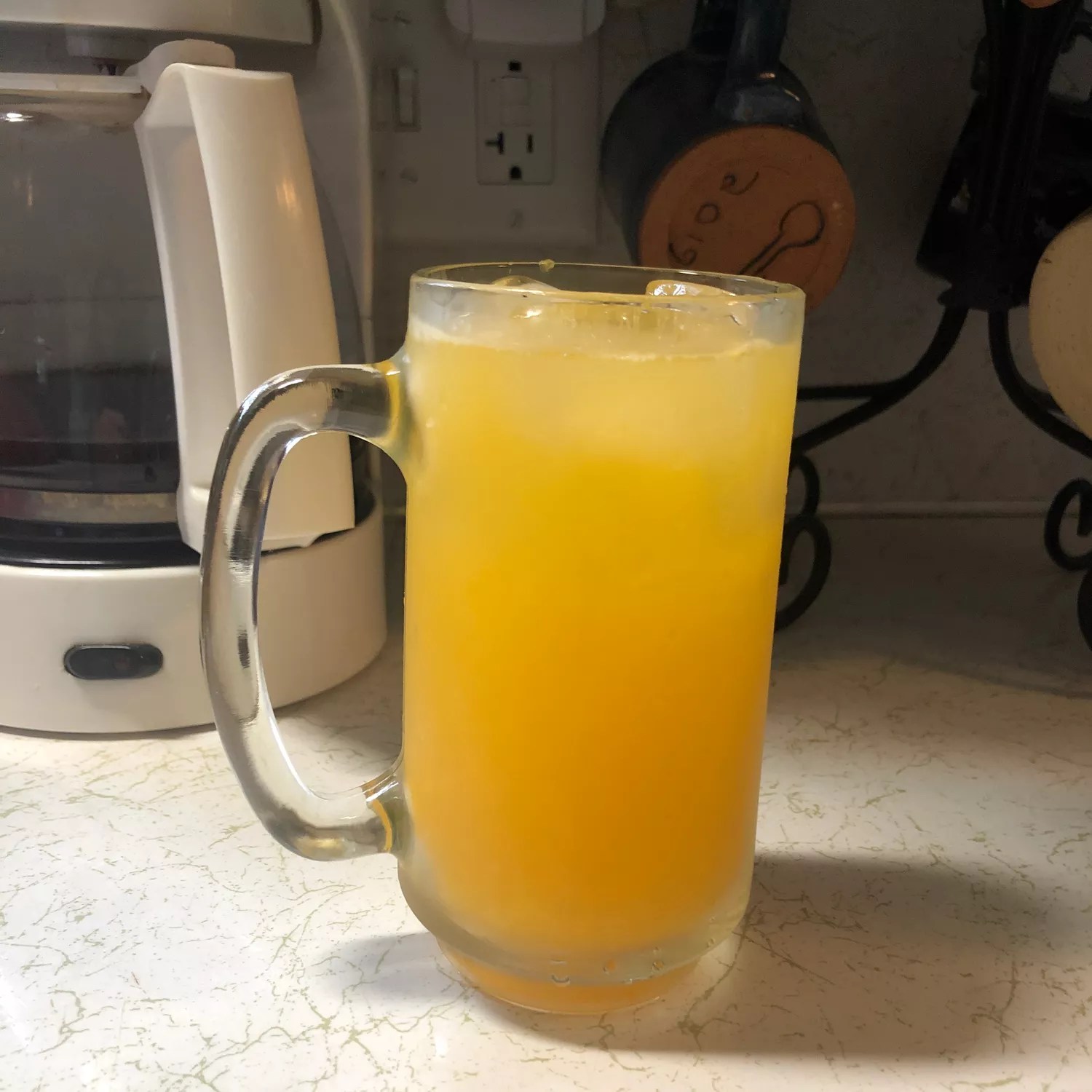 Tropical Dreams: Exquisite Orange and Vodka Libation!
