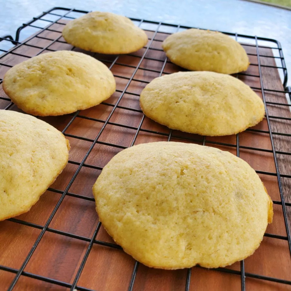 Bake Up Some Delicious Banana Bread Cookies!