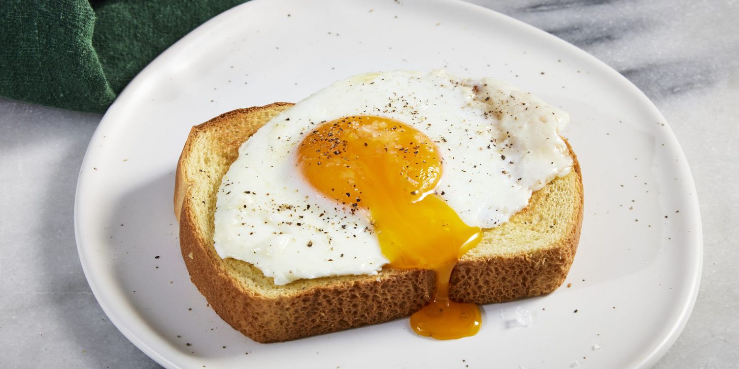 Eggspert Tips: Mastering the Perfect Egg Flip!
