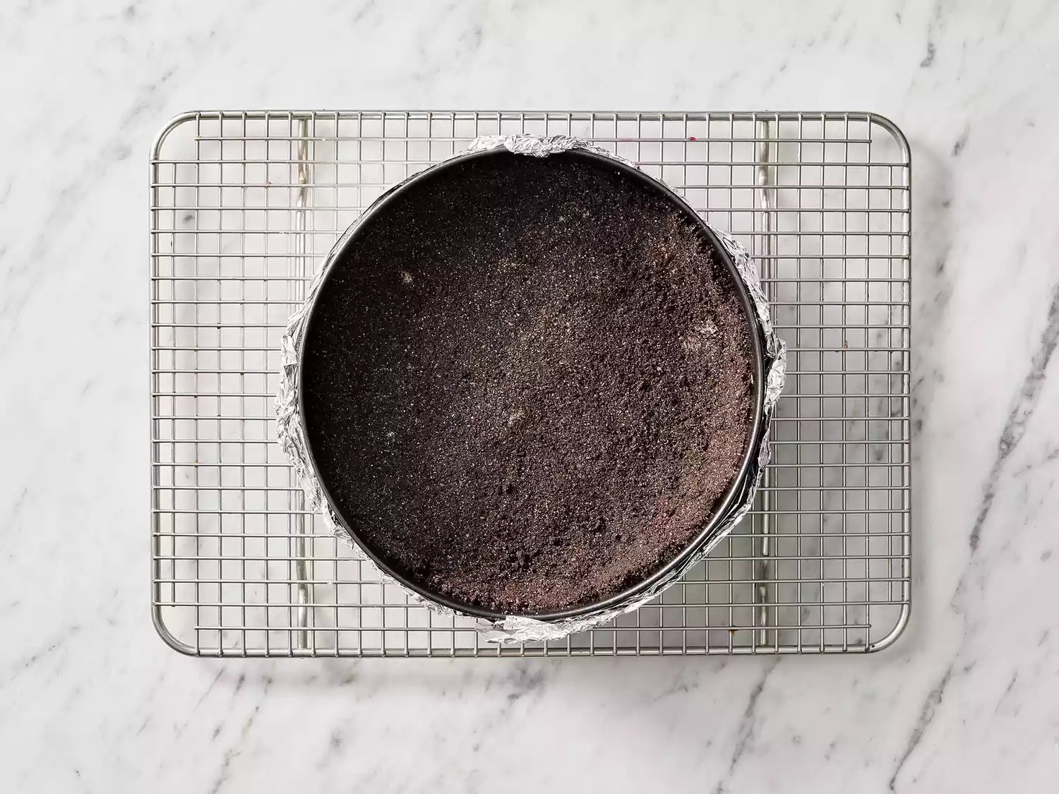 Ultimate Decadence: Heavenly Chocolate Strawberry Cheesecake Recipe!