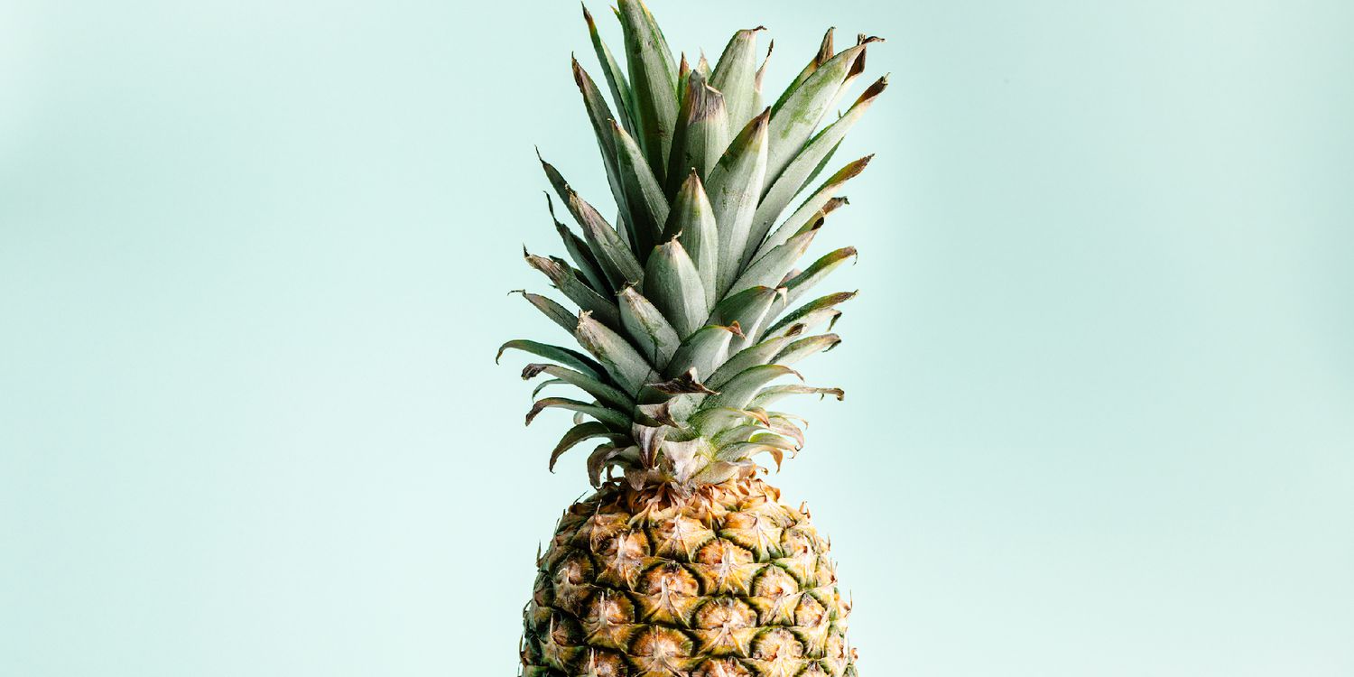 Master the Art of Pineapple Cutting Like a Pro!