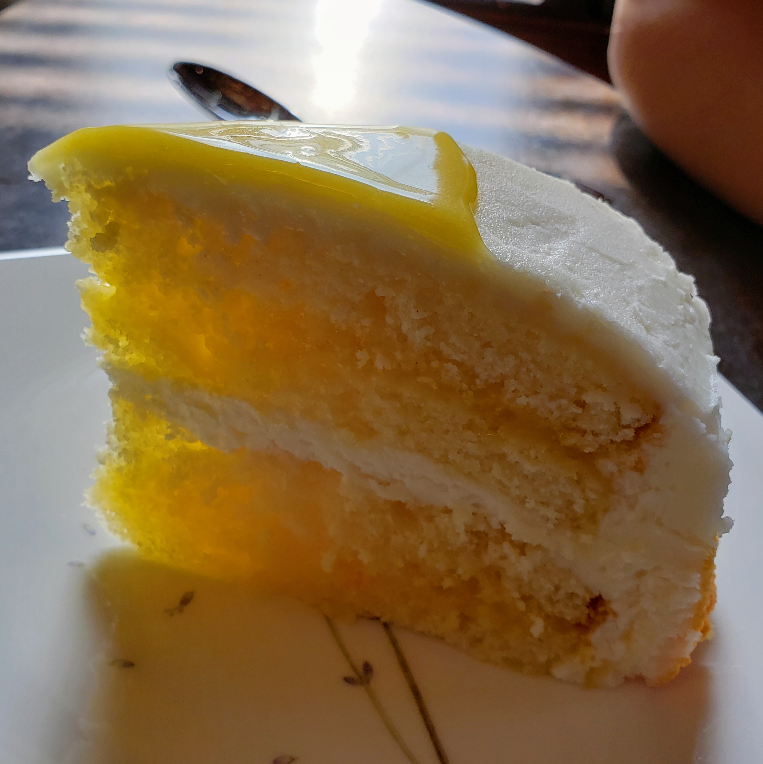 Ultimate Lemon Cake: Tart, Tangy, and Totally Irres