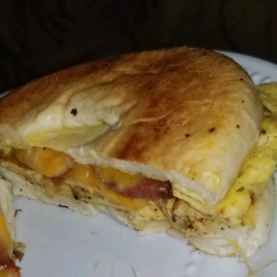 You Won’t Believe This Epic Breakfast SPAMWICH Recipe!