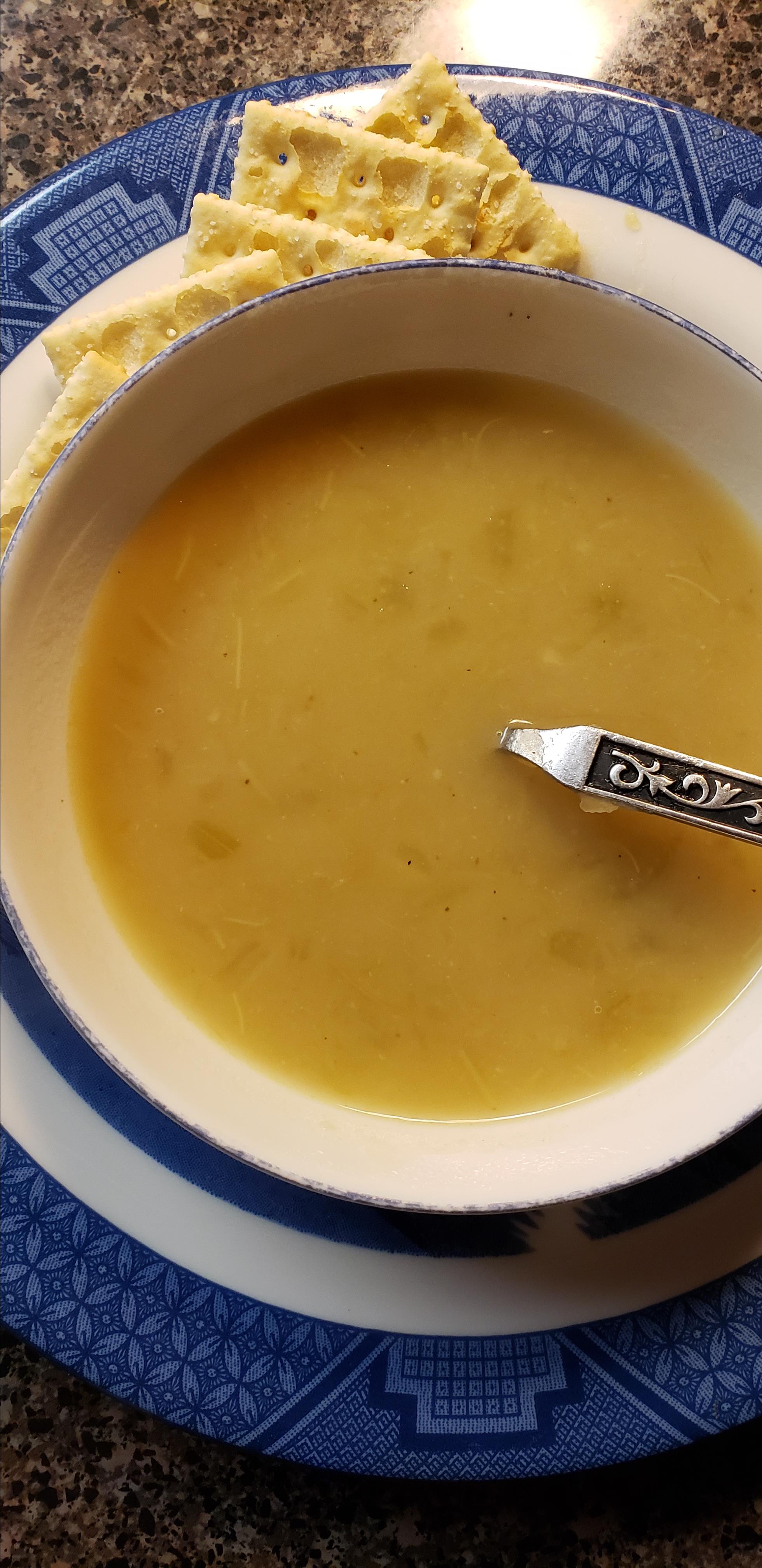Quick and Creamy Instant Pot Celery Soup – A Chef’s Secret