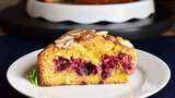 Berry Almond Bliss: The Ultimate Cake Recipe!