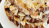 Irresistible Glazed Almond Cake: A Masterpiece