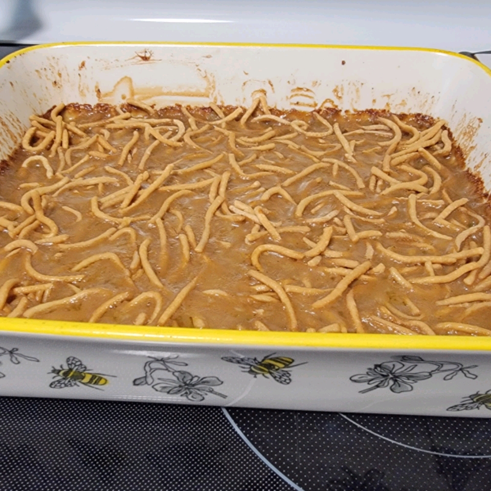 Irresistible Beefy Chow Mein Casserole: A Taste Sens