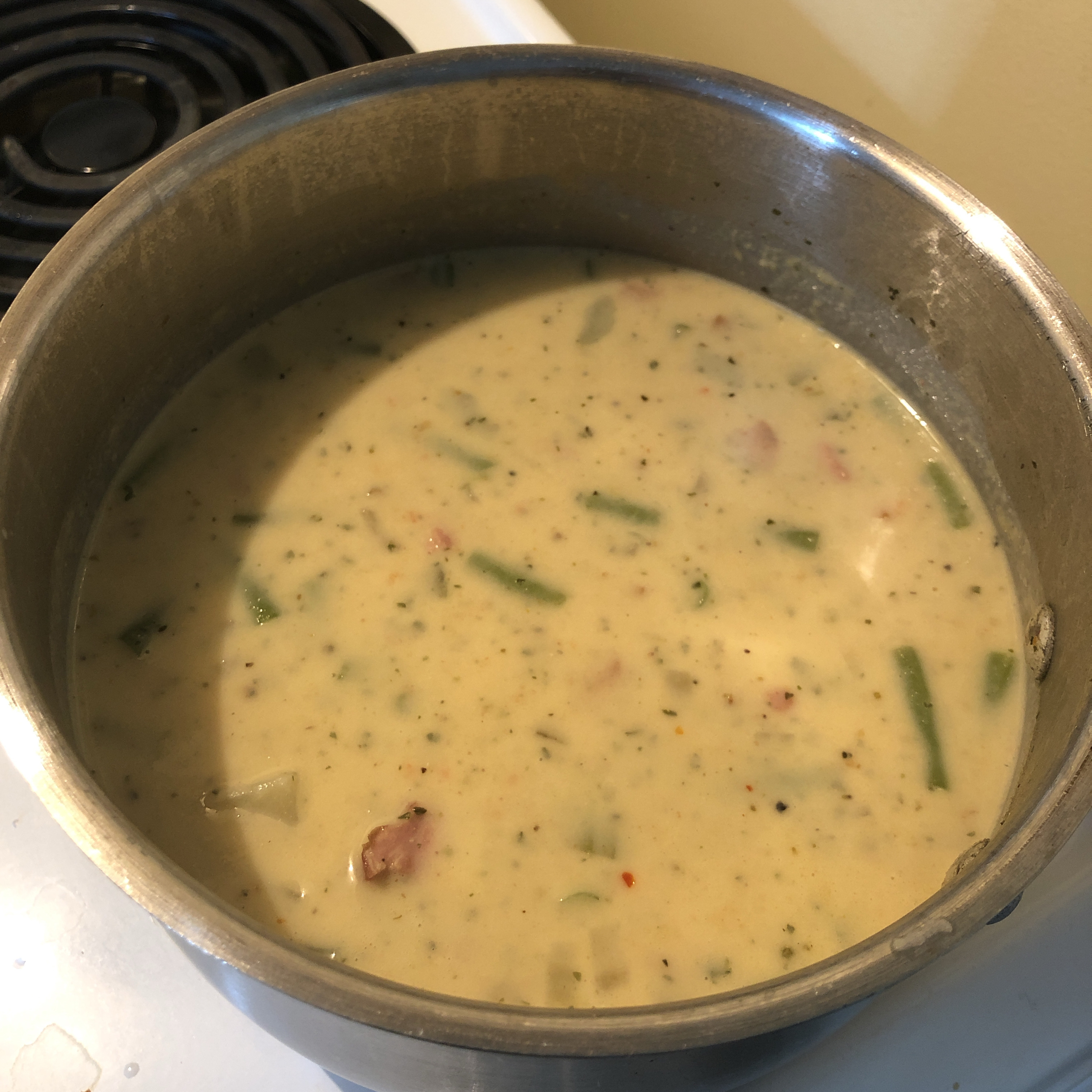 Mind-Blowing Ham and Potato Soup Recipe