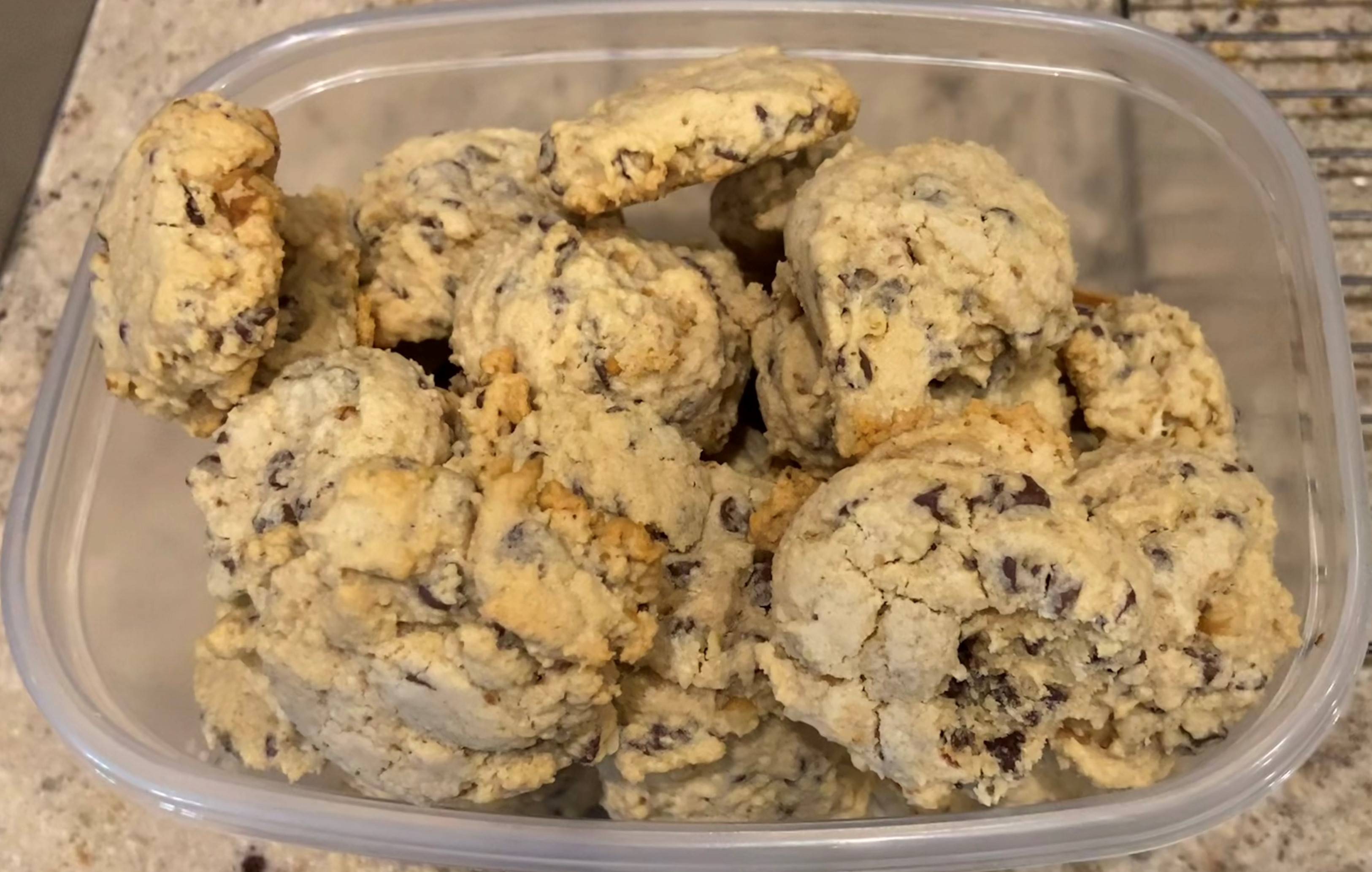 Irresistible Passover Chocolate Chip Cookies!
