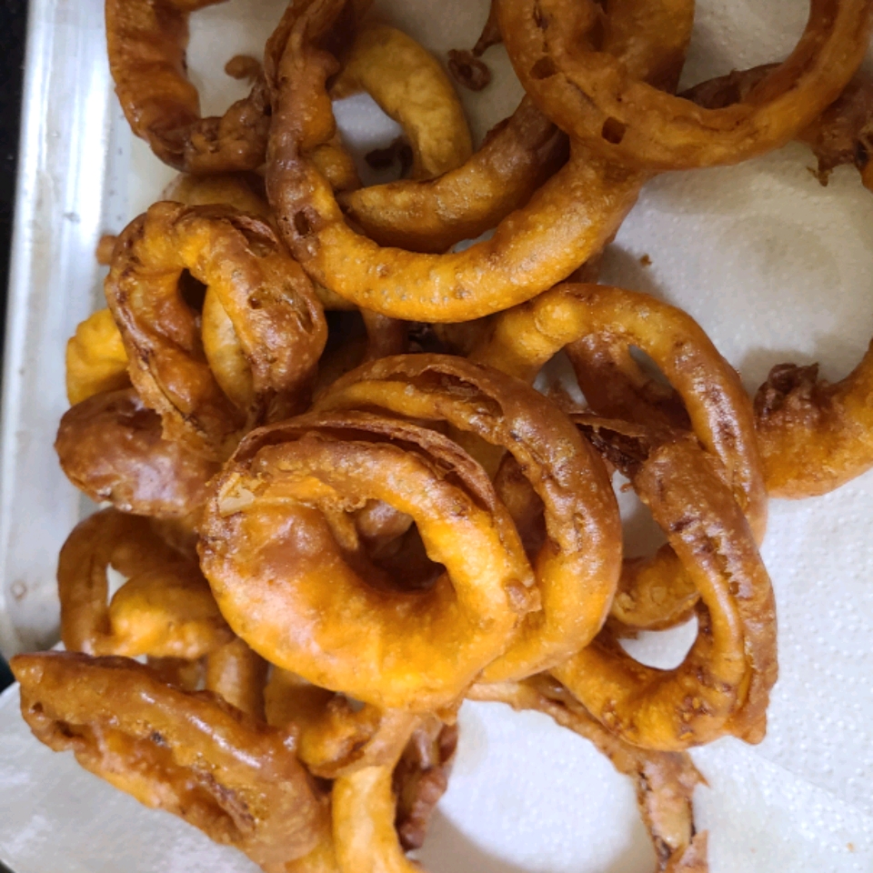 Insane Onion Rings: The Ultimate Deep-Fried Delight!